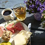 Danhostel Sandvig * Allinge-Sandvig