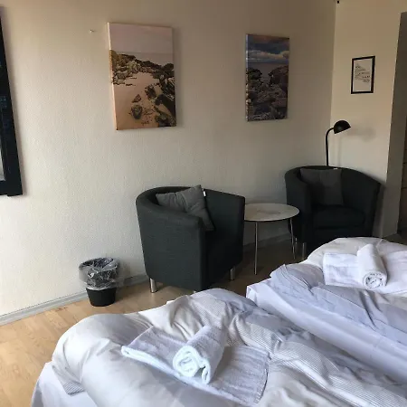 Danhostel Sandvig Hostel *