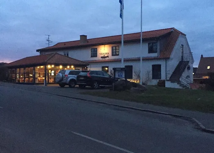 Danhostel Sandvig * Аллинге